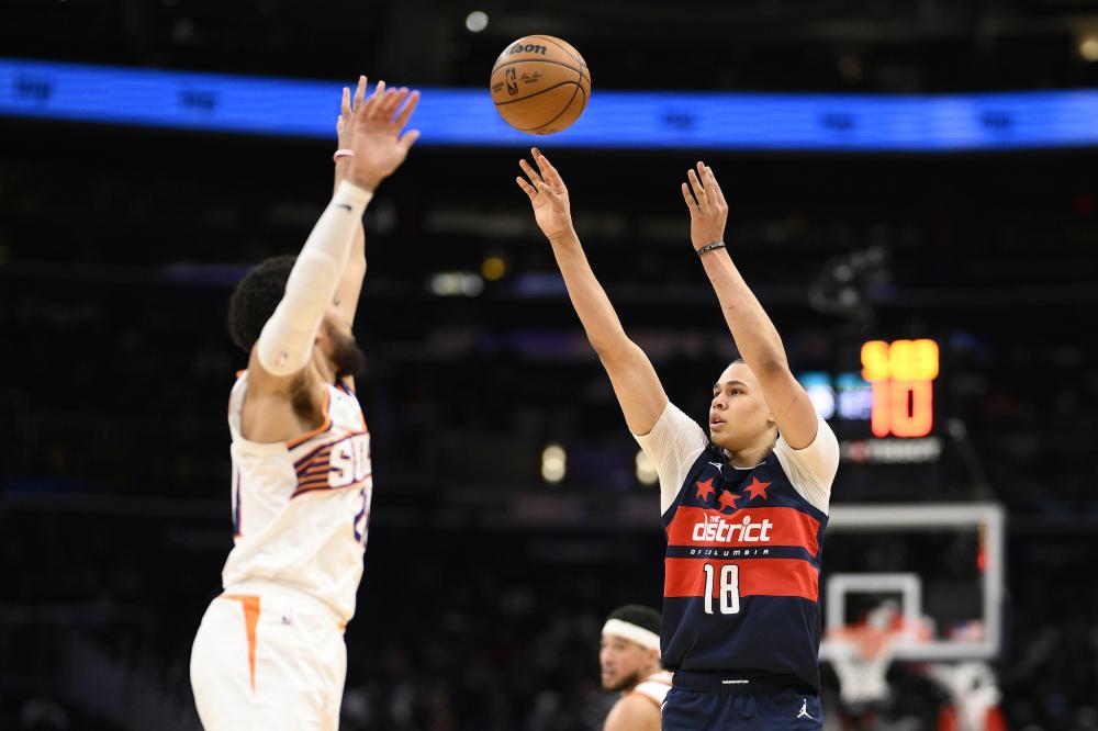 赛场上竞争 赛场上竞争