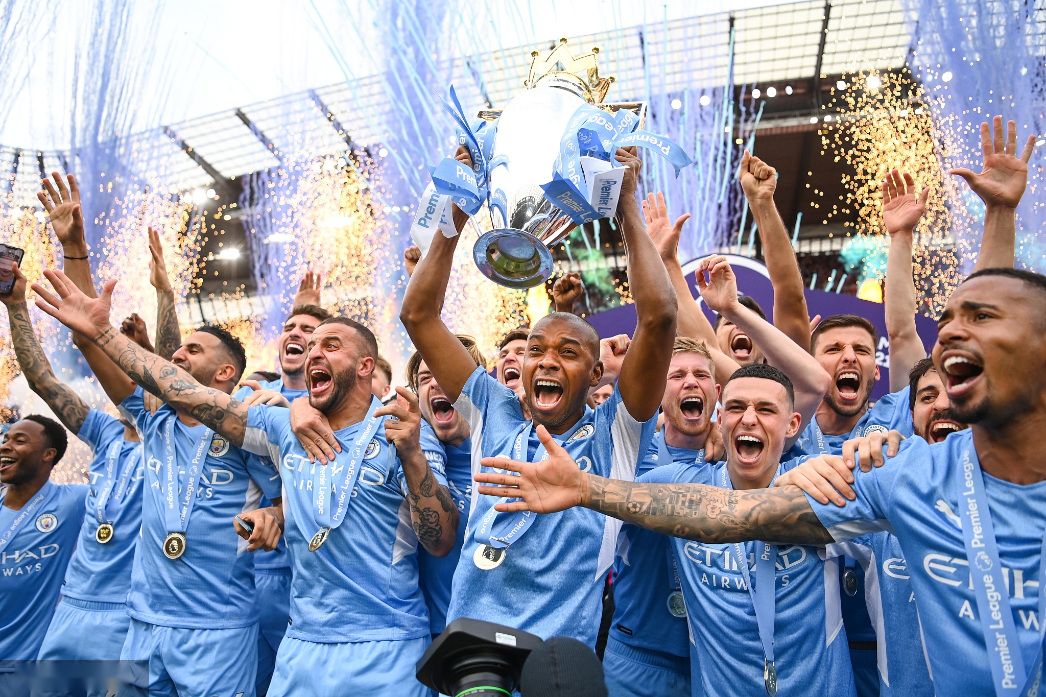 名宿在接受 名宿在接受