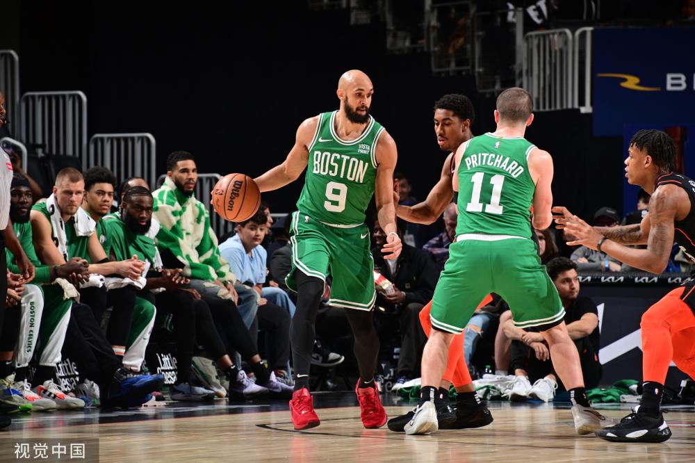 随着足球运 随着足球运